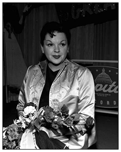 Judy Garland at a Cpatiol Records event